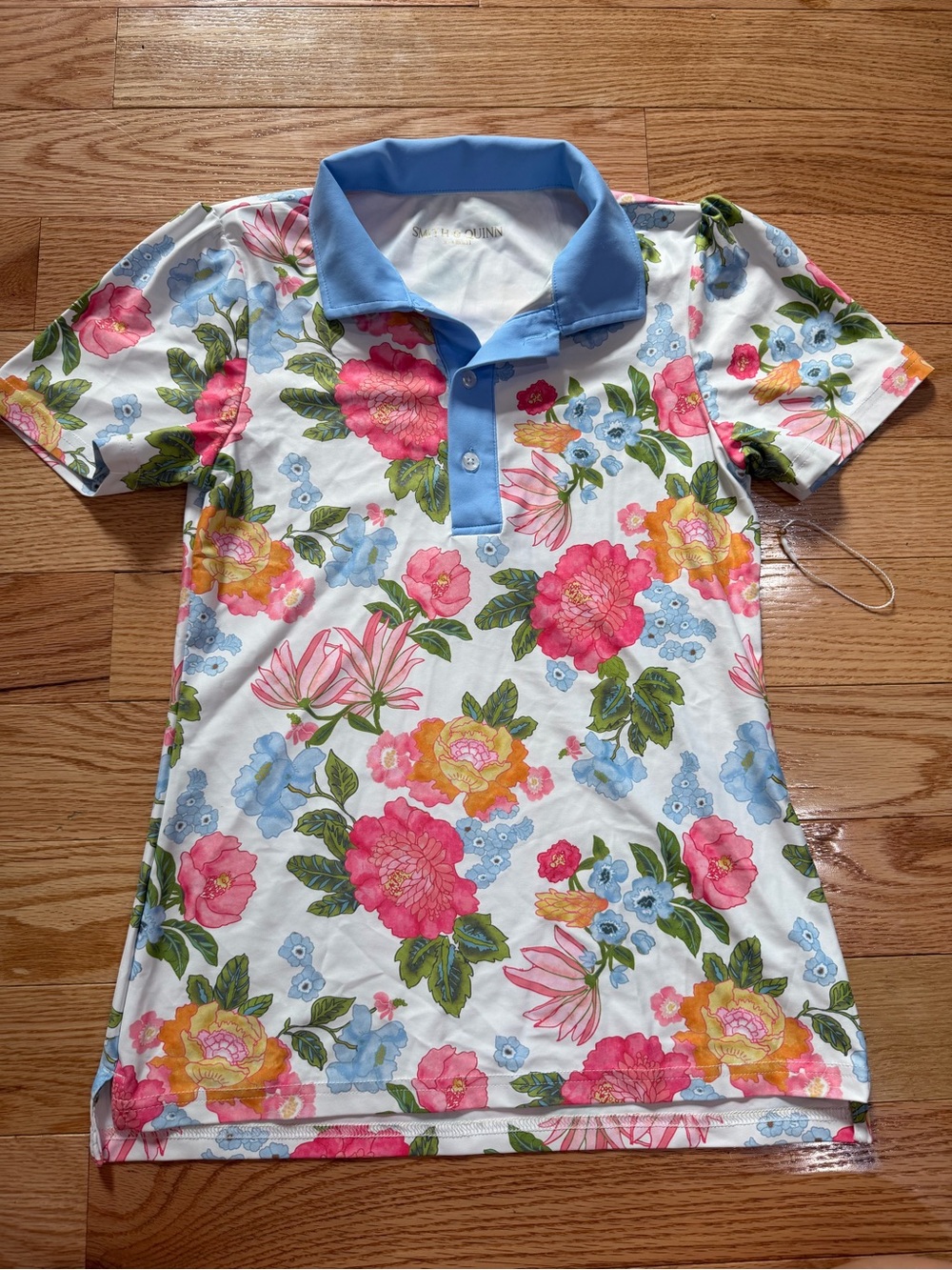 Smith & Quinn Women’s Floral Polo Top with Blue Collar